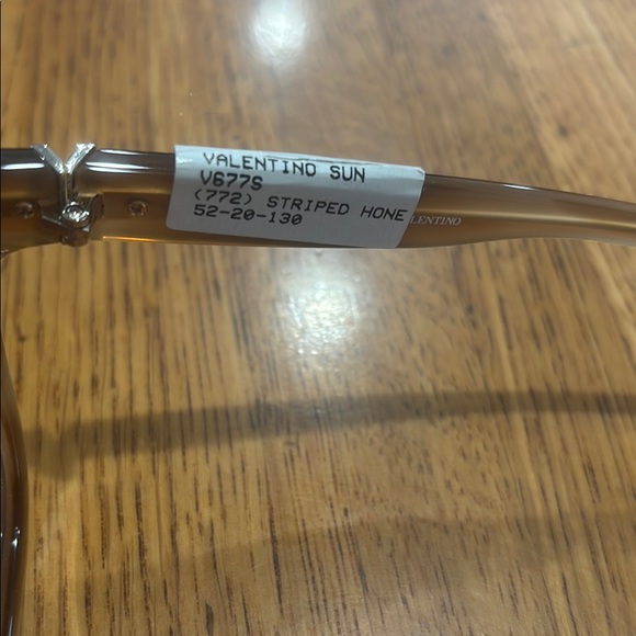 Valentino sunglasses stripped honey - Picture 4 of 9